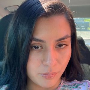 Meet your Posher, Stella